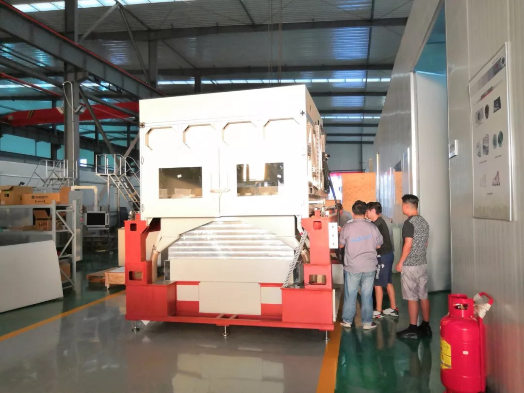 四激光、四振镜、全球最大台面陶瓷激光烧结3D打印机在中国下线 四激光、四振镜、全球最大台面陶瓷激光烧结3D打印机在中国下线