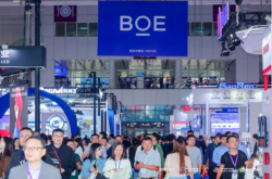 2025深圳国际全触与显示展盛大启幕——走进视觉盛宴,触摸AI+显示科技的时代脉动