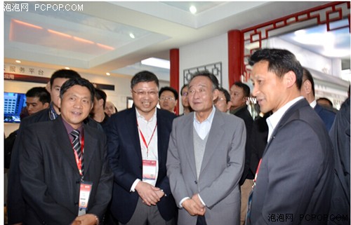 INESA激光影视机亮相第十六届中国工博会